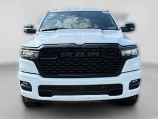 Ram 1500 Big Horn 4x4 Crew Cab 5'7" Box Ram 1500 Big Horn 4x4 Crew Cab 5'7" Box