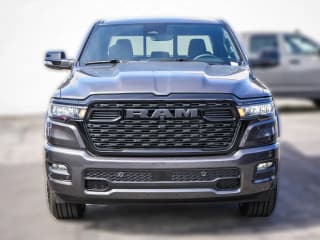 Ram 1500 Big Horn 4x4 Crew Cab 5'7" Box Ram 1500 Big Horn 4x4 Crew Cab 5'7" Box