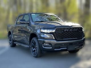 Ram 1500 Big Horn 4x4 Crew Cab 5'7" Box Ram 1500 Big Horn 4x4 Crew Cab 5'7" Box