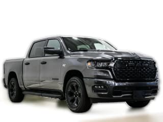 Ram 1500 Express 4x4 Crew Cab 5'7" Box Ram 1500 Express 4x4 Crew Cab 5'7" Box
