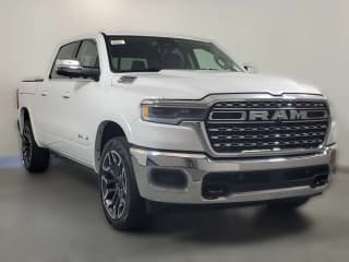 Ram 1500 Longhorn 4x4 Crew Cab 5'7" Box Ram 1500 Longhorn 4x4 Crew Cab 5'7" Box