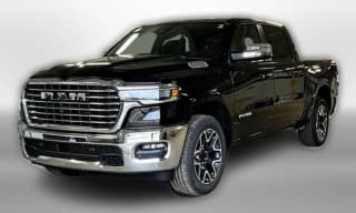Ram 1500 Laramie 4x4 Crew Cab 5'7" Box Ram 1500 Laramie 4x4 Crew Cab 5'7" Box