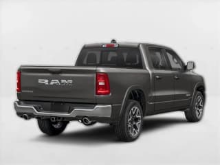 Ram 1500 Laramie 4x4 Crew Cab 5'7" Box Ram 1500 Laramie 4x4 Crew Cab 5'7" Box