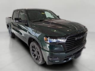 Ram 1500 Laramie 4x4 Crew Cab 5'7" Box Ram 1500 Laramie 4x4 Crew Cab 5'7" Box