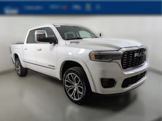 Ram 1500 Tungsten 4x4 Crew Cab 5'7" Box Ram 1500 Tungsten 4x4 Crew Cab 5'7" Box