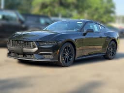 Ford Mustang EcoBoost Fastback 2026 — side view