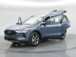 Ford Escape ST-Line FWD 2025 — side view