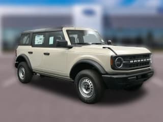 Ford Bronco Base 4 Door 4x4 Ford Bronco Base 4 Door 4x4