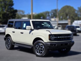 Ford Bronco Outer Banks 4 Door 4x4 Ford Bronco Outer Banks 4 Door 4x4