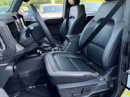 Ford Bronco Outer Banks 4 Door 4x4 2026 — side view
