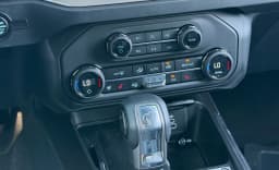 Ford Bronco Outer Banks 4 Door 4x4 2026 — side view