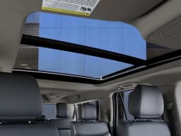 Ford Expedition Max Active 4x4 2027 — side view