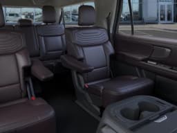 Ford Expedition Max Platinum 4x4 2026 — side view