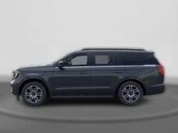 Ford Expedition Active 4x2 2026 — side view