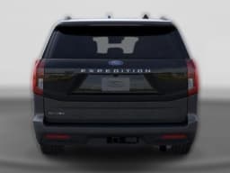 Ford Expedition Active 4x2 2026 — side view