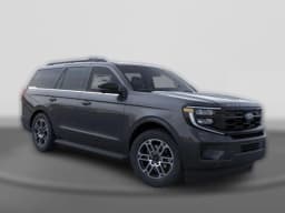 Ford Expedition Active 4x2 2026 — side view