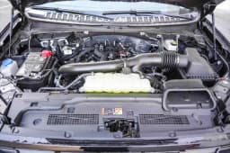 Ford Expedition Active 4x2 2025 — side view