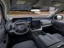 Ford Expedition Active 4x4 2026 — side view