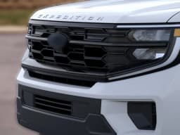 Ford Expedition Active 4x4 2026 — side view