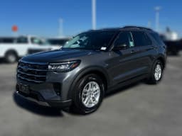 Ford Explorer Active w/200A Pkg RWD 2026 — side view