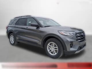 Ford Explorer Active w/200A Pkg RWD Ford Explorer Active w/200A Pkg RWD