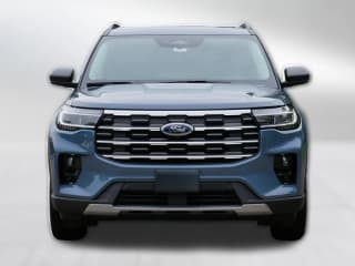 Ford Explorer Active w/200A Pkg 4WD Ford Explorer Active w/200A Pkg 4WD