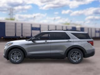 Ford Explorer Active w/200A Pkg 4WD Ford Explorer Active w/200A Pkg 4WD