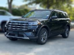Ford Explorer Active w/200A Pkg 4WD 2026 — side view