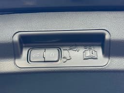 Ford Explorer Active w/200A Pkg 4WD 2026 — side view