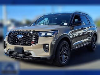 Ford Explorer ST RWD Ford Explorer ST RWD