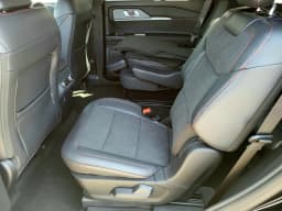 Ford Explorer ST 4WD 2027 — side view