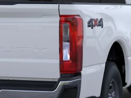 Ford Super Duty F-250 SRW XL 4WD SuperCab 6.75' Box 2026 — side view