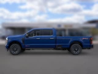 Ford Super Duty F-350 SRW Platinum 4WD Crew Cab 8' Box Ford Super Duty F-350 SRW Platinum 4WD Crew Cab 8' Box