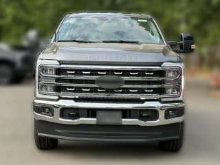 Ford Super Duty F-350 SRW LARIAT 4WD Crew Cab 6.75' Box Ford Super Duty F-350 SRW LARIAT 4WD Crew Cab 6.75' Box