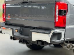 Ford Super Duty F-350 SRW LARIAT 4WD Crew Cab 6.75' Box 2026 — side view