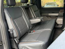 Ford Super Duty F-350 SRW LARIAT 4WD Crew Cab 6.75' Box 2026 — side view
