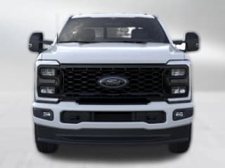 Ford Super Duty F-350 SRW LARIAT 4WD Crew Cab 6.75' Box Ford Super Duty F-350 SRW LARIAT 4WD Crew Cab 6.75' Box