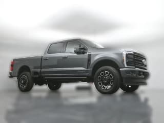 Ford Super Duty F-350 SRW Platinum 4WD Crew Cab 6.75' Box Ford Super Duty F-350 SRW Platinum 4WD Crew Cab 6.75' Box