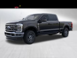 Ford Super Duty F-350 SRW LARIAT 4WD Crew Cab 6.75' Box Ford Super Duty F-350 SRW LARIAT 4WD Crew Cab 6.75' Box