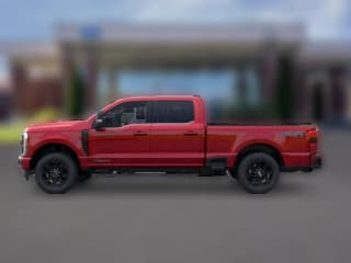 Ford Super Duty F-350 SRW LARIAT 4WD Crew Cab 6.75' Box Ford Super Duty F-350 SRW LARIAT 4WD Crew Cab 6.75' Box