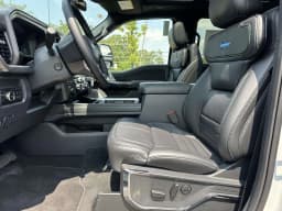 Ford Super Duty F-350 DRW Platinum 4WD Crew Cab 8' Box 2026 — side view