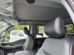 Ford Super Duty F-350 DRW LARIAT 4WD Crew Cab 8' Box 2026 — side view