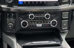 Ford Super Duty F-350 DRW LARIAT 4WD Crew Cab 8' Box 2026 — side view