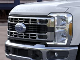 Ford Super Duty F-350 DRW XLT 4WD Crew Cab 8' Box 2026 — side view