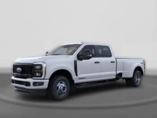 Ford Super Duty F-350 DRW XL 4WD Crew Cab 8' Box Ford Super Duty F-350 DRW XL 4WD Crew Cab 8' Box