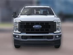 Ford Super Duty F-250 SRW XL 4WD Reg Cab 8' Box 2025 — side view