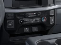 Ford Super Duty F-250 SRW XL 4WD Reg Cab 8' Box 2025 — side view