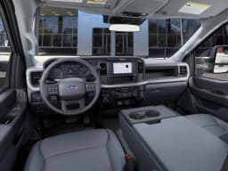 Ford Super Duty F-250 SRW XL 4WD Reg Cab 8' Box 2027 — side view