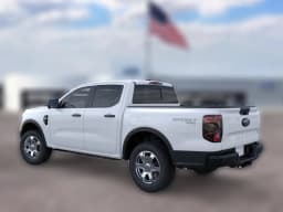 Ford Ranger XLT 4WD SuperCrew 5' Box 2026 — side view