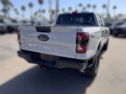 Ford Ranger XLT 4WD SuperCrew 5' Box 2026 — side view